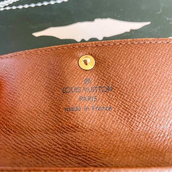 Louis Vuitton Vintage Monogram 4 Ring Key Compact Case Holder Accessory PreLoved - Picture 10 of 12